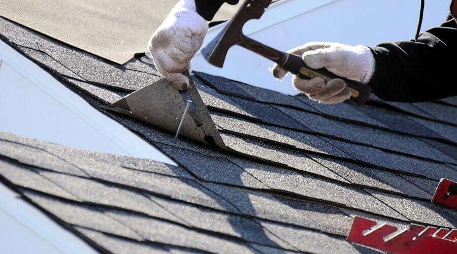 Professional gutter cleaning in Edgar, NE